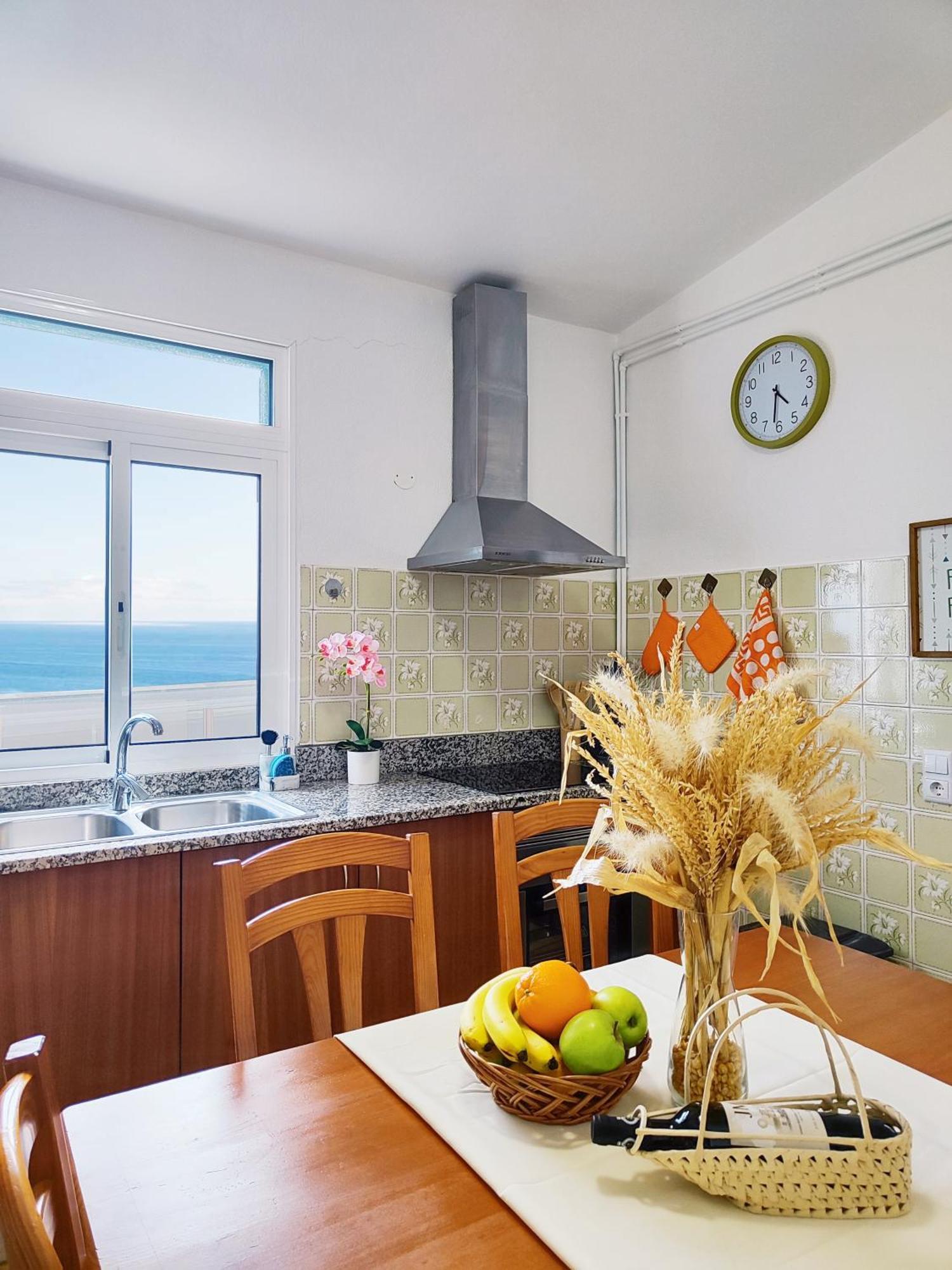 Gateone Al Airport View House Villa Machico  Exterior photo